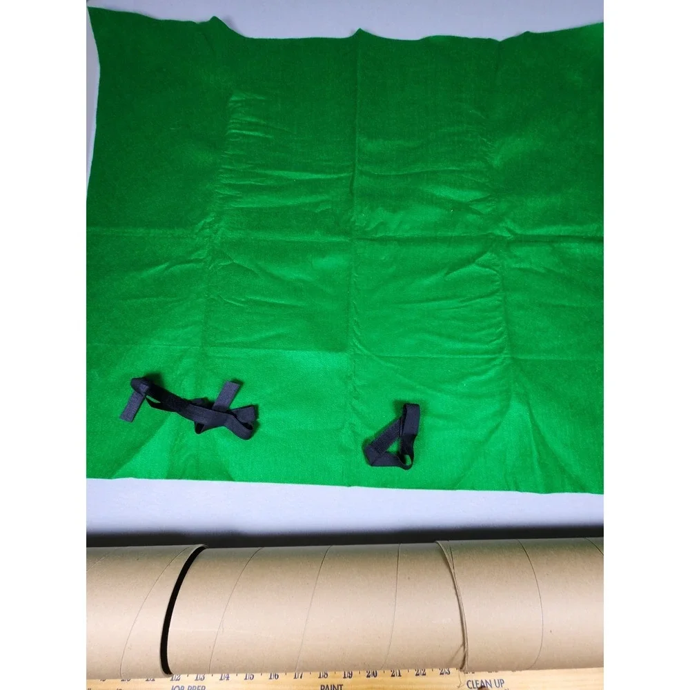 MASTER PIECE PUZZLE ROLL-UP  TELESCOPING TUBE 36 X  30  PUZZLE MAT